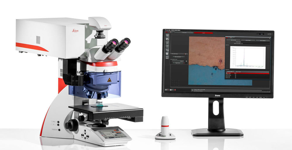 Microscopio elettronico Leica